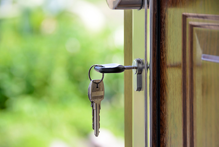 A2B Locks are able to provide local locksmiths in South Ockendon to repair your broken locks. 